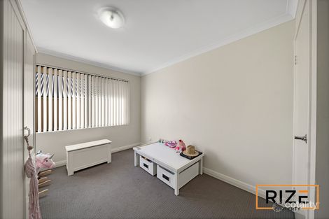 Property photo of 210 Golf Links Drive Carramar WA 6031