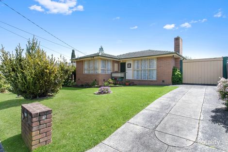 Property photo of 19 Derna Crescent Frankston VIC 3199