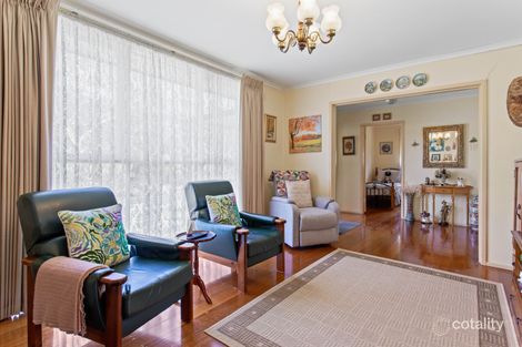 Property photo of 19 Derna Crescent Frankston VIC 3199