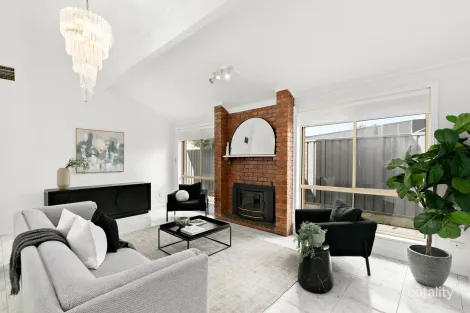 Property photo of 27 Normanby Drive Greenvale VIC 3059