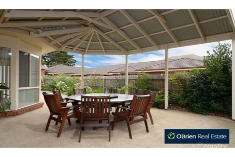 Property photo of 12 The Quadrant Narre Warren South VIC 3805