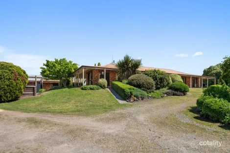 230 Holden Rd, Silvan, VIC 3795