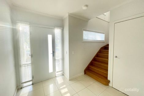 Property photo of 39 Parkes Way Burnside Heights VIC 3023