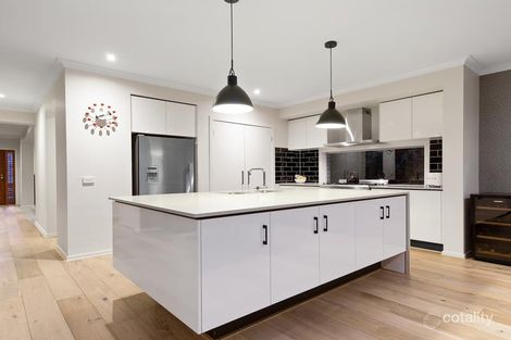 Property photo of 3 Westham Court Mulgrave VIC 3170