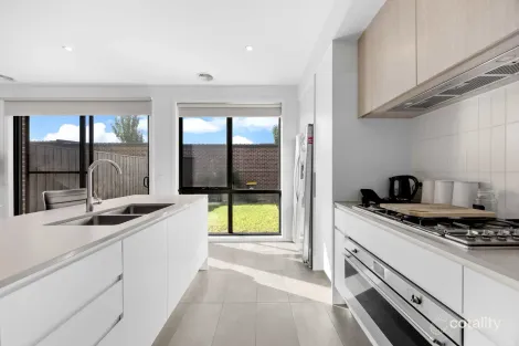 Property photo of 63 Wireless Drive Aintree VIC 3336