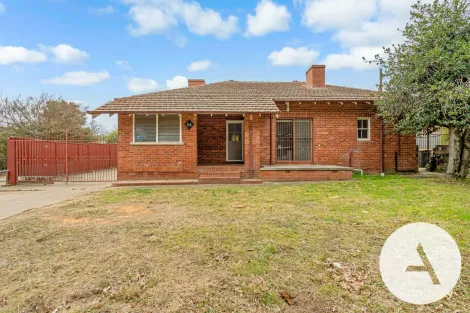 Property photo of 58 Currong Street North Braddon ACT 2612