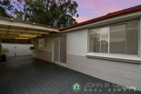 41 Surrey Ave, Georges Hall, NSW 2198
