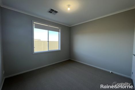 Property photo of 18 Newbridge Parade Murray Bridge SA 5253