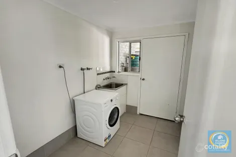 Property photo of 18 Hampton Drive Tannum Sands QLD 4680