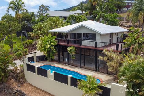 Property photo of 17 South Molle Boulevard Cannonvale QLD 4802