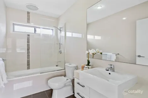 Property photo of 1/12 Avoca Street Yeronga QLD 4104