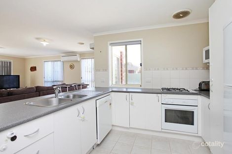 Property photo of 17 Nordic Crescent Wyndham Vale VIC 3024
