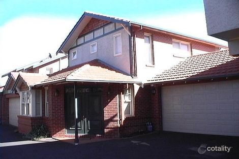 Property photo of 2/33 Peate Avenue Glen Iris VIC 3146
