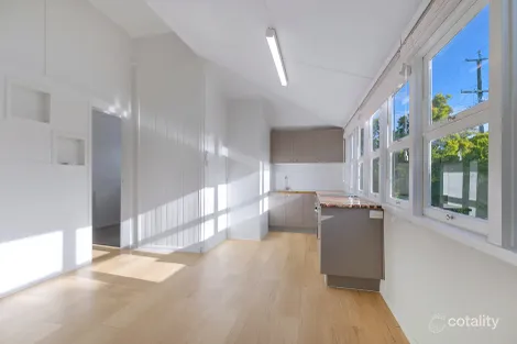 1/9 Baradine St, Newmarket, QLD 4051