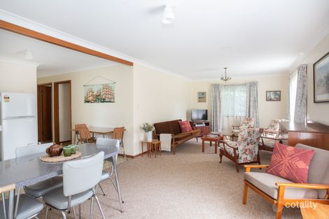 Property photo of 7 Hilmer Avenue Mossy Point NSW 2537