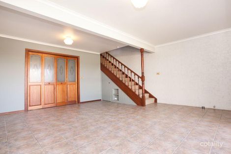 Property photo of 2/8 Hakea Street Karabar NSW 2620