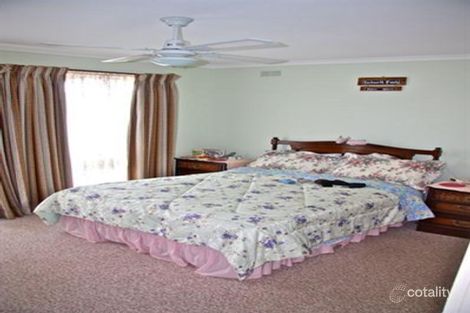 Property photo of 64 Wallace Road Cranbourne VIC 3977
