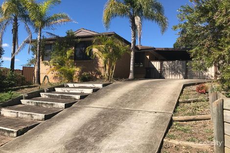 18 Holborn St, Ambarvale, NSW 2560