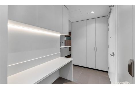 Property photo of 1208/232 Wellington Road Kangaroo Point QLD 4169