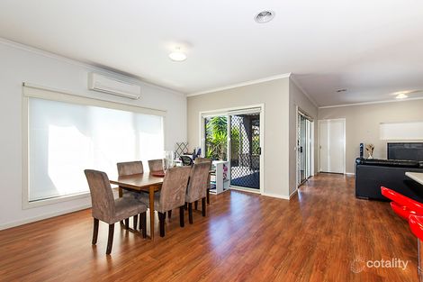 Property photo of 18 Mount Eccles Way South Morang VIC 3752