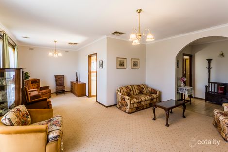 Property photo of 11 Rutley Crescent Echuca VIC 3564