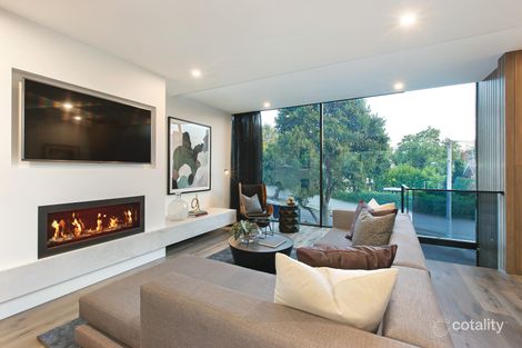 Property photo of 37 Lambert Road Toorak VIC 3142