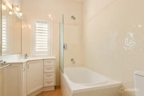 Property photo of 110 Lumley Street Upper Mount Gravatt QLD 4122