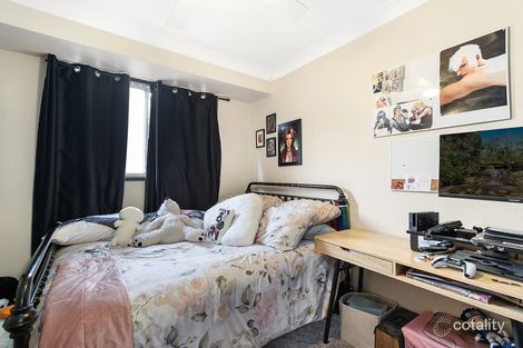 Property photo of 38 Holborn Street Ambarvale NSW 2560