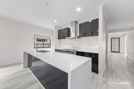 Property photo of 20 Mission Drive Aintree VIC 3336