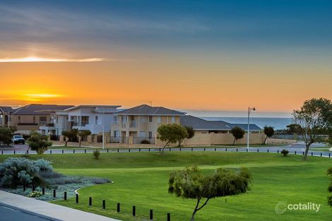 Property photo of 9 Southport Loop Burns Beach WA 6028