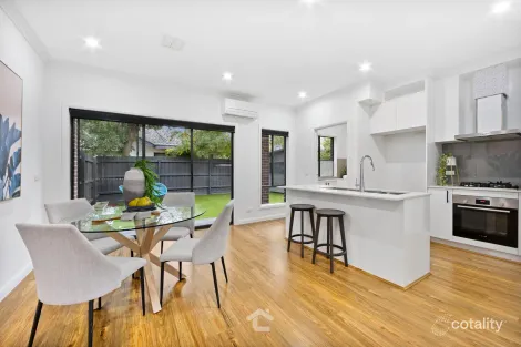 Property photo of 2/27 Aubrey Grove Boronia VIC 3155