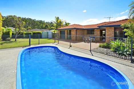 Property photo of 4 Reef Close Port Macquarie NSW 2444