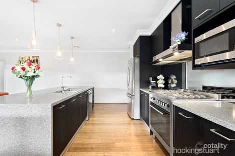 Property photo of 3 Paramount Parade Alfredton VIC 3350