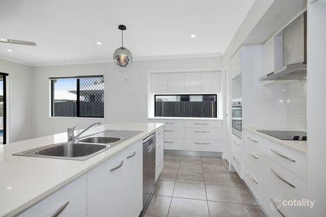Property photo of 37 Bulla Place Kelso QLD 4815
