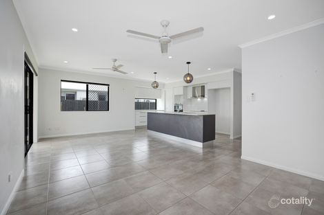 Property photo of 37 Bulla Place Kelso QLD 4815