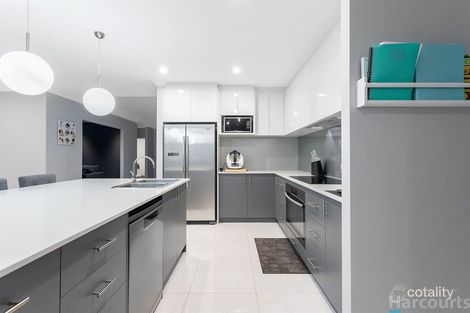 Property photo of 23 Brassie Terrace Yanchep WA 6035