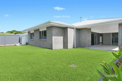 Property photo of 15 Robin Circuit Tweed Heads South NSW 2486