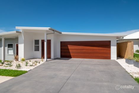 1b Marchment St, Thrumster, NSW 2444