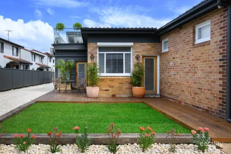 380 Ocean View Rd, Ettalong Beach, NSW 2257
