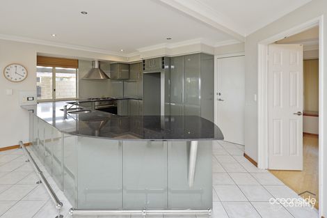 Property photo of 2 Kylena Glade Ocean Reef WA 6027