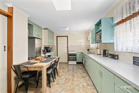 Property photo of 7 Louise Crescent Morphett Vale SA 5162