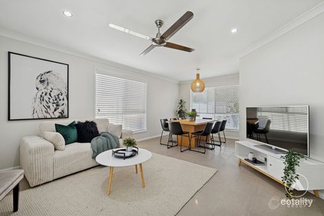 Property photo of 5 Conferta Place Regents Park QLD 4118