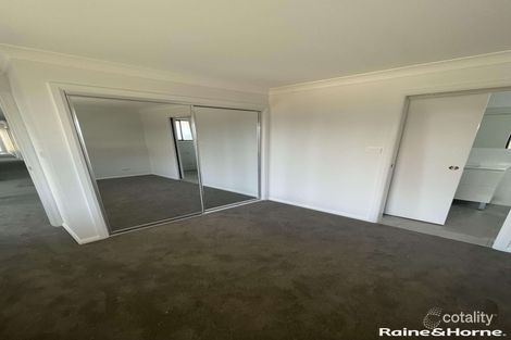Property photo of 1/18 Rodgers Road West Tamworth NSW 2340