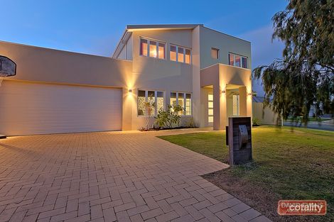 2 Lorne Bend, Secret Harbour, WA 6173