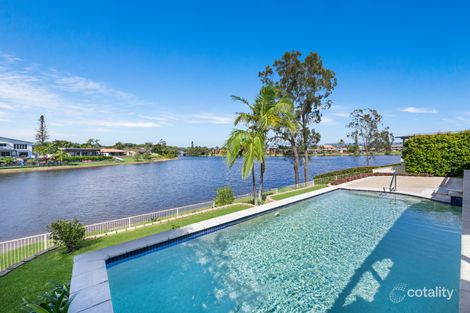 18 Honeyeater Dr, Burleigh Waters, QLD 4220