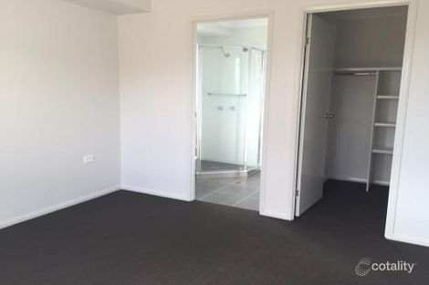 Property photo of 2/11 Northpoint Avenue Harlaxton QLD 4350