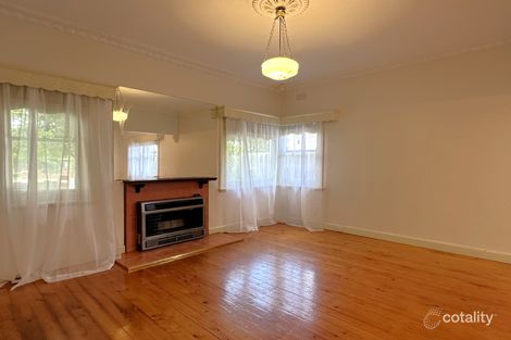 Property photo of 47 Gloucester Street Reservoir VIC 3073