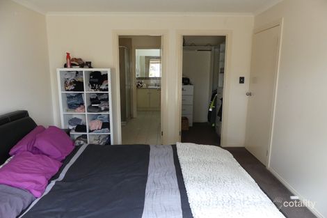 Property photo of 6 Bishops Hill Road Happy Valley SA 5159