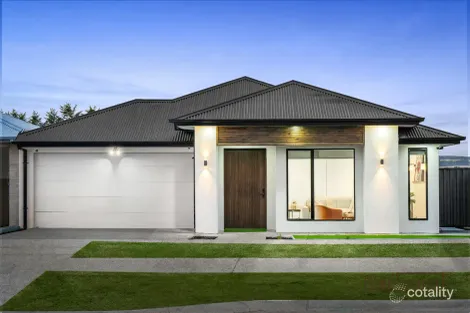 Property photo of 5 Bonanza Street Mickleham VIC 3064