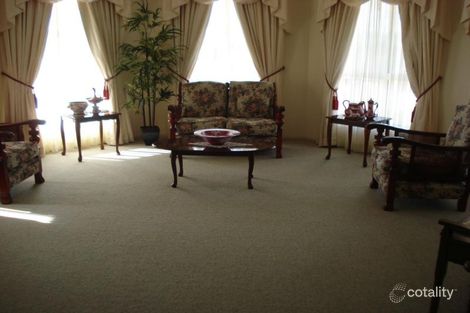 Property photo of 14 Piggott Place Blayney NSW 2799